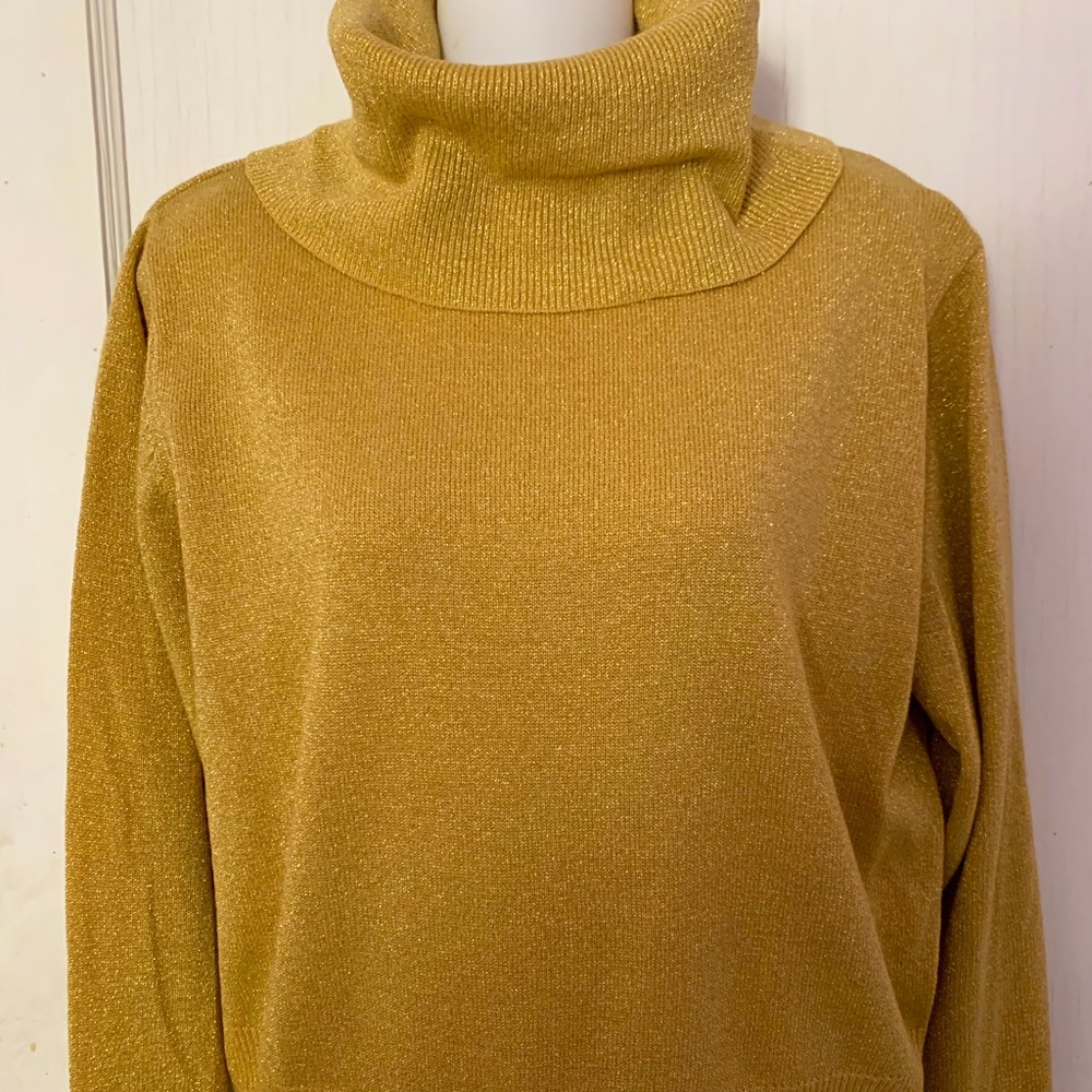 Gold glitter thread cowl/turtle neck long sleeve sweater